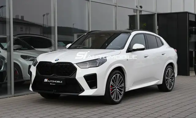 BMW X2 main image