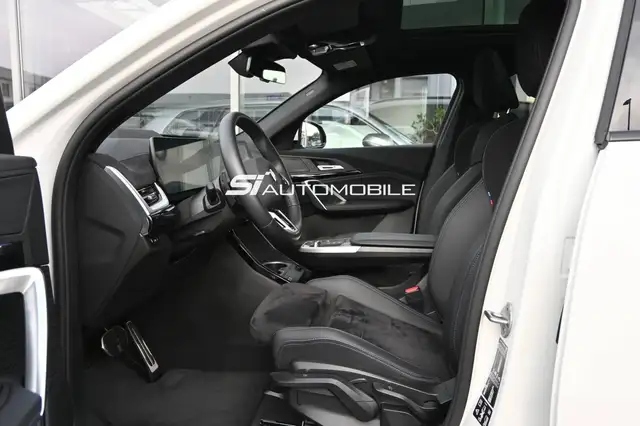 BMW X2 view 10