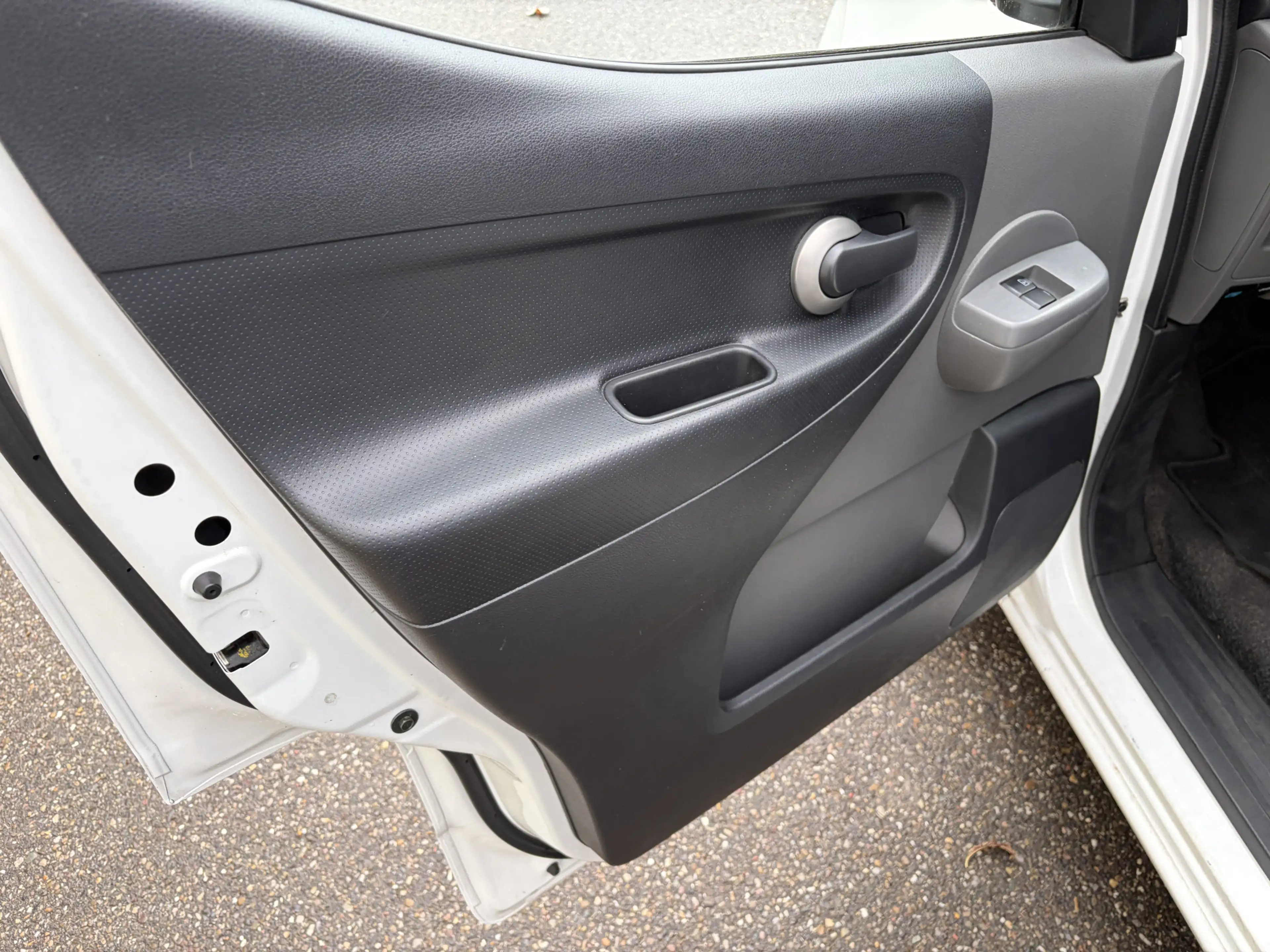 Nissan E-NV200 Evalia Connect Edition / AUTOMAAT / NAVI / AIRCO / — photo 6