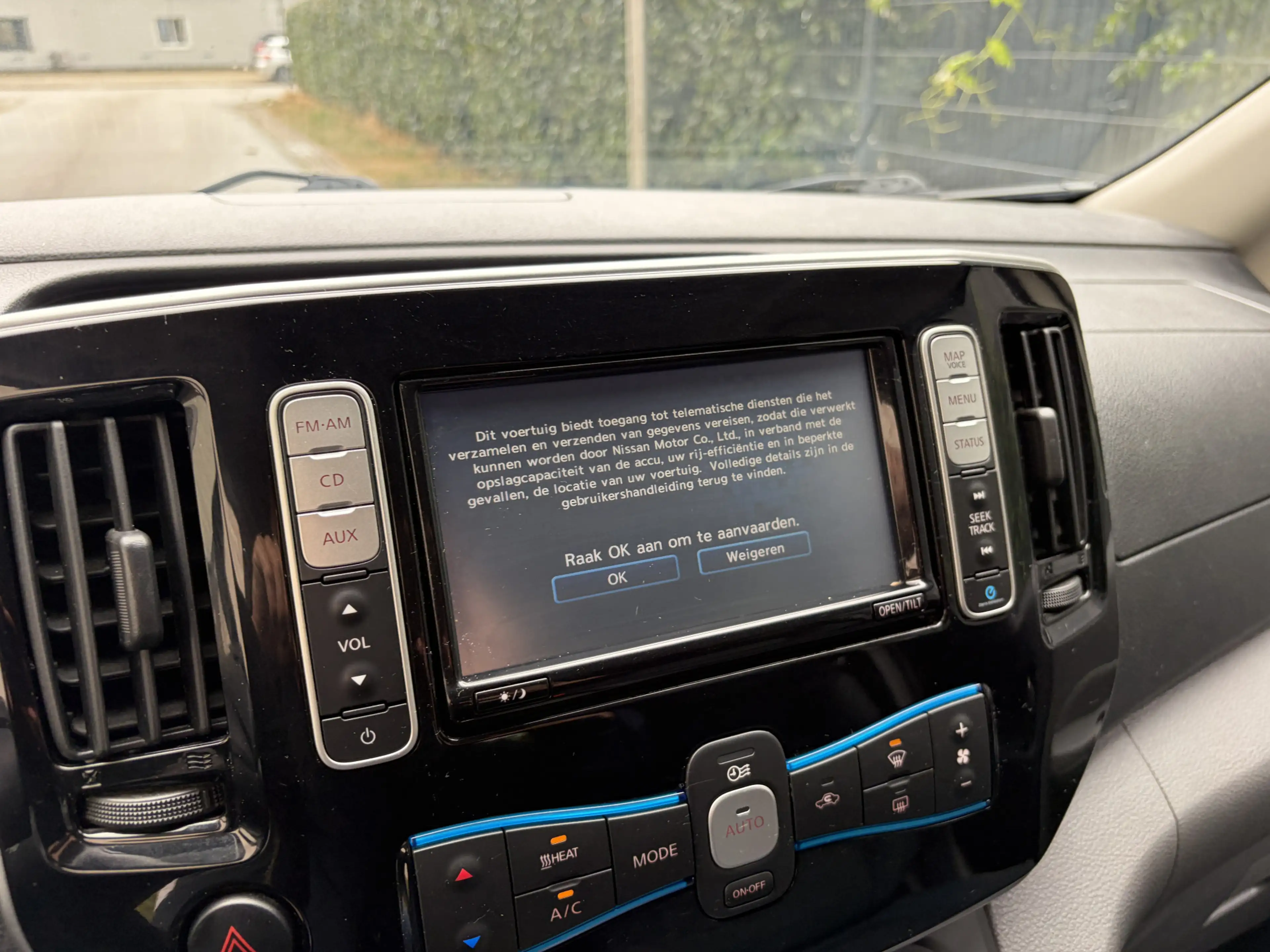 Nissan E-NV200 Evalia Connect Edition / AUTOMAAT / NAVI / AIRCO / — photo 9