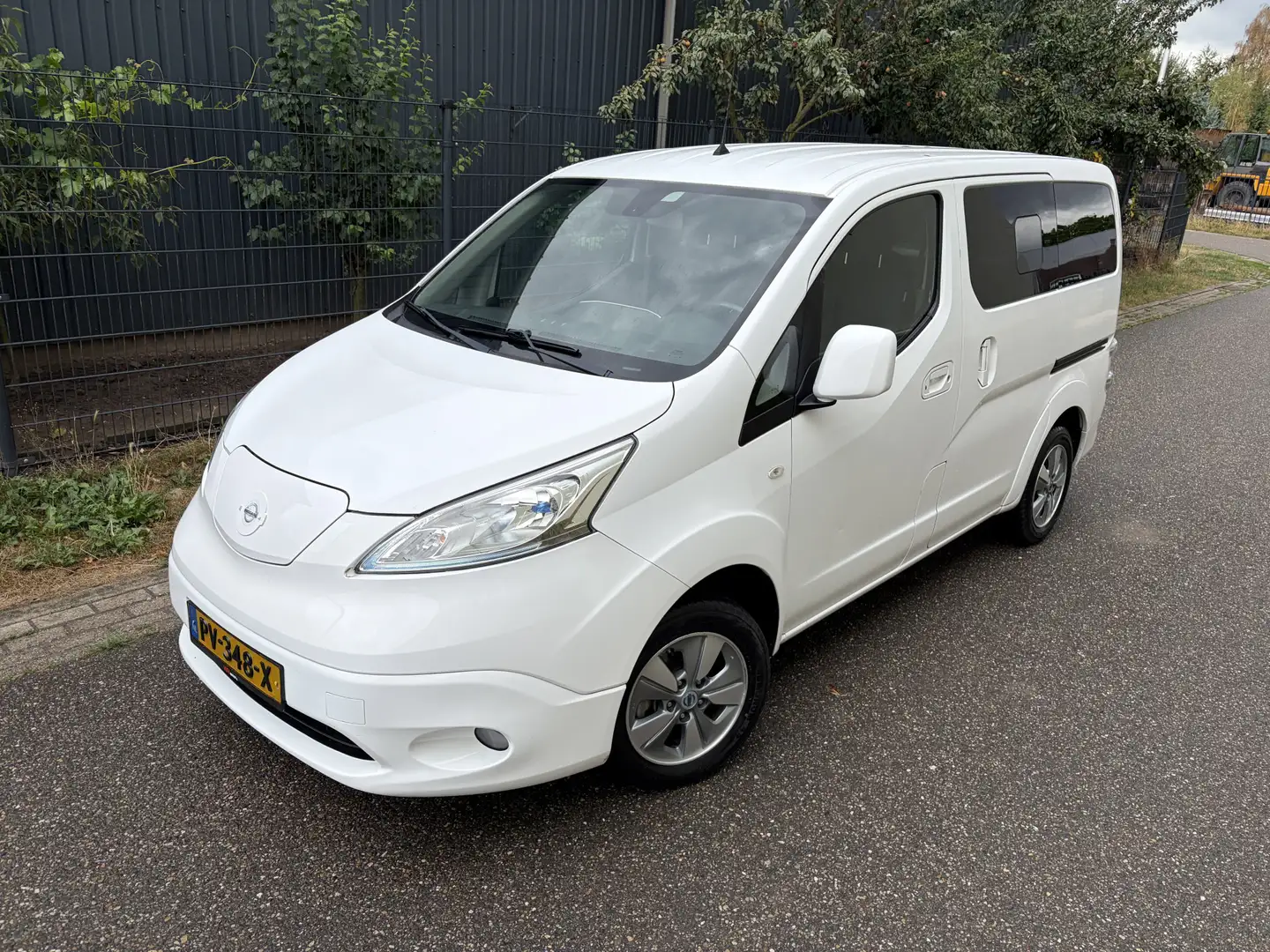 Nissan E-NV200 Evalia Connect Edition / AUTOMAAT / NAVI / AIRCO / Weiß - 2