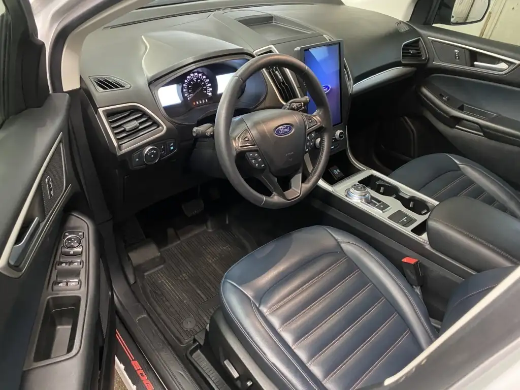 2022 Ford Edge SEL AWD, photo 9