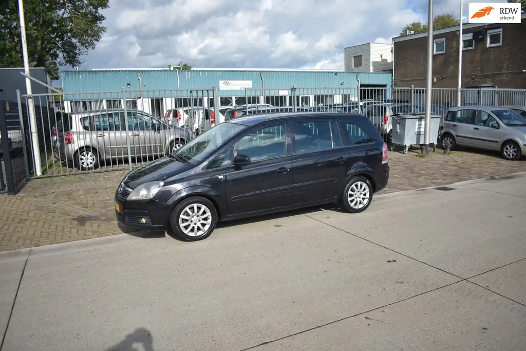 Opel Zafira 2008 из Европы — купить под ключ