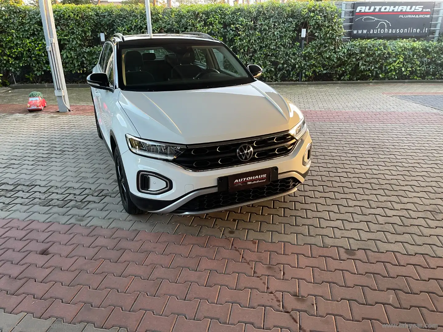 Volkswagen T-Roc 1.0 TSI Style Wit - 1