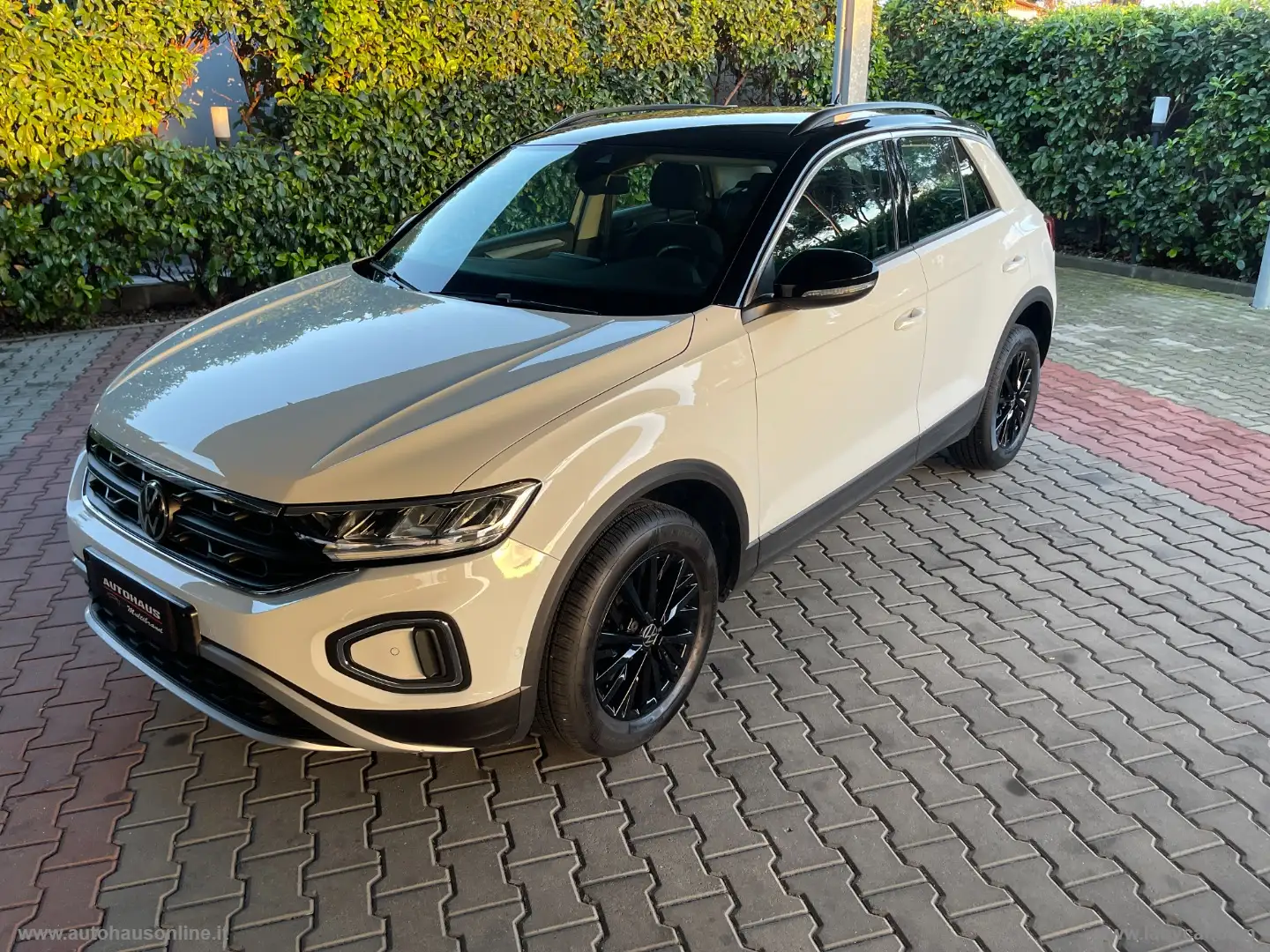 Volkswagen T-Roc 1.0 TSI Style Wit - 2