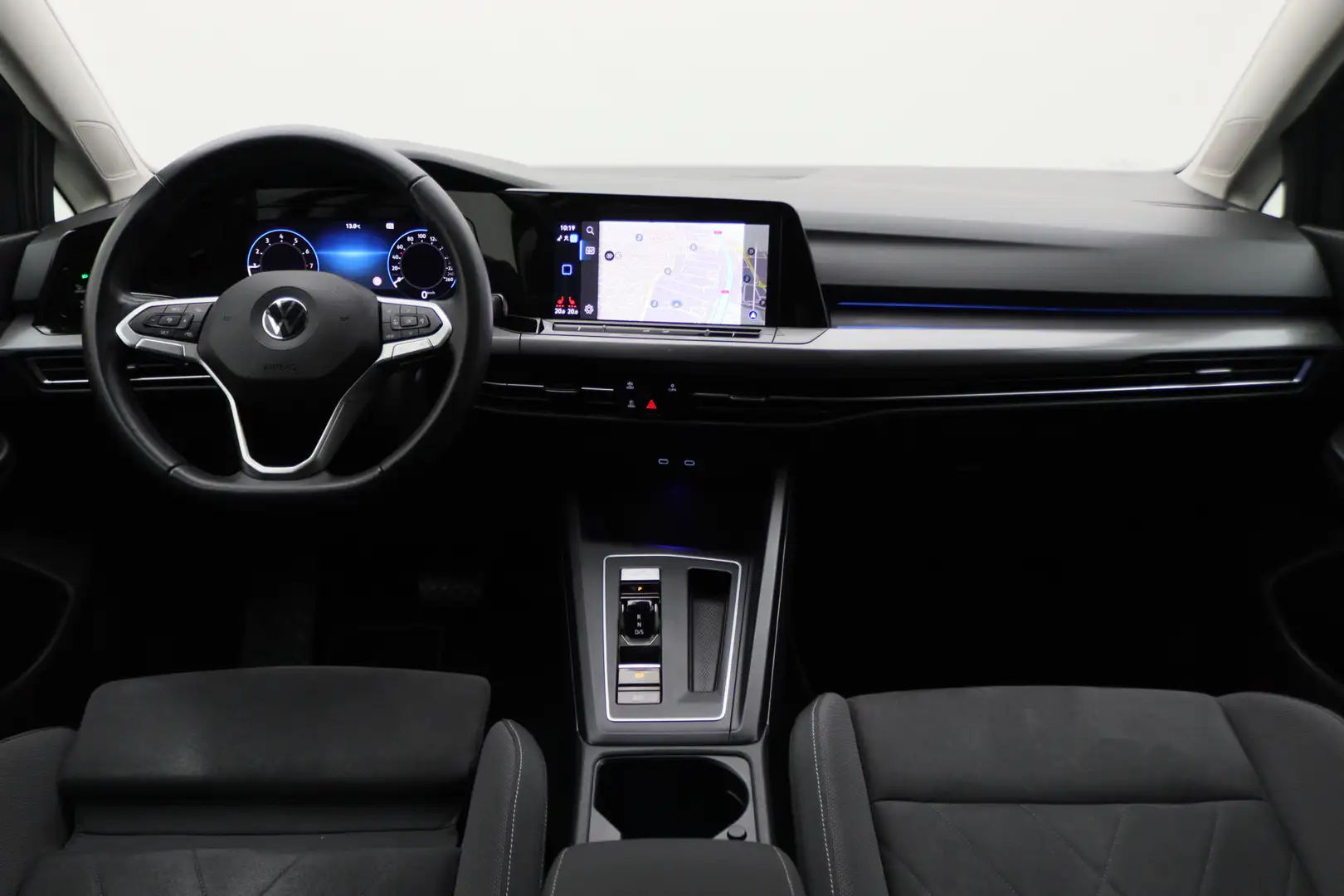 Volkswagen Golf 1.5 eTSI DSG Style Virtual Cockpit, Head-Up, IQ-Li Gris - 2