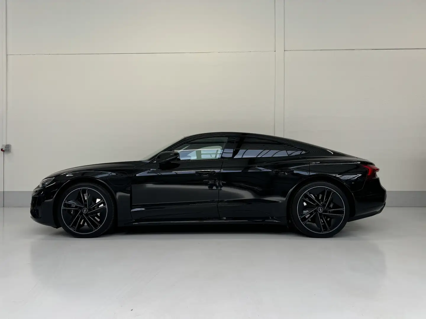 Audi RS e-tron GT quattro B&O Schwarz - 1