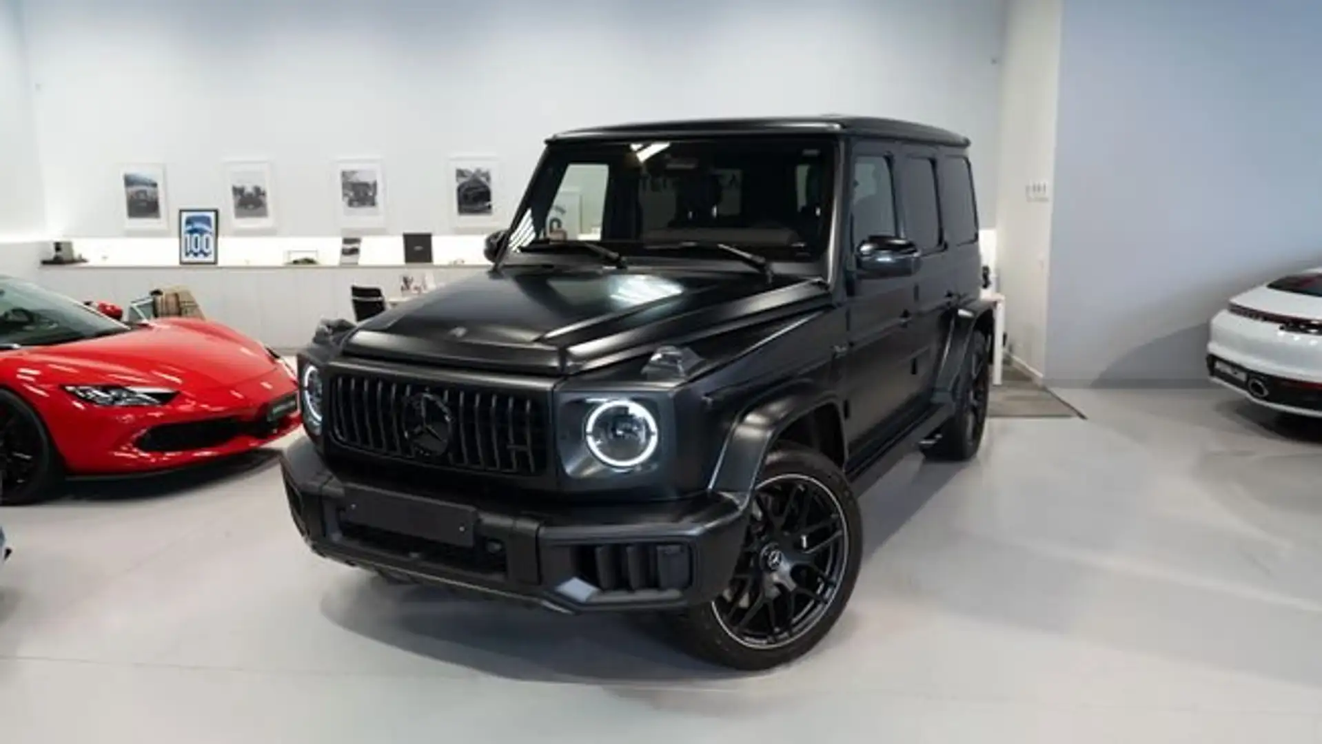 Mercedes-Benz G 63 4MATIC Negro - 1