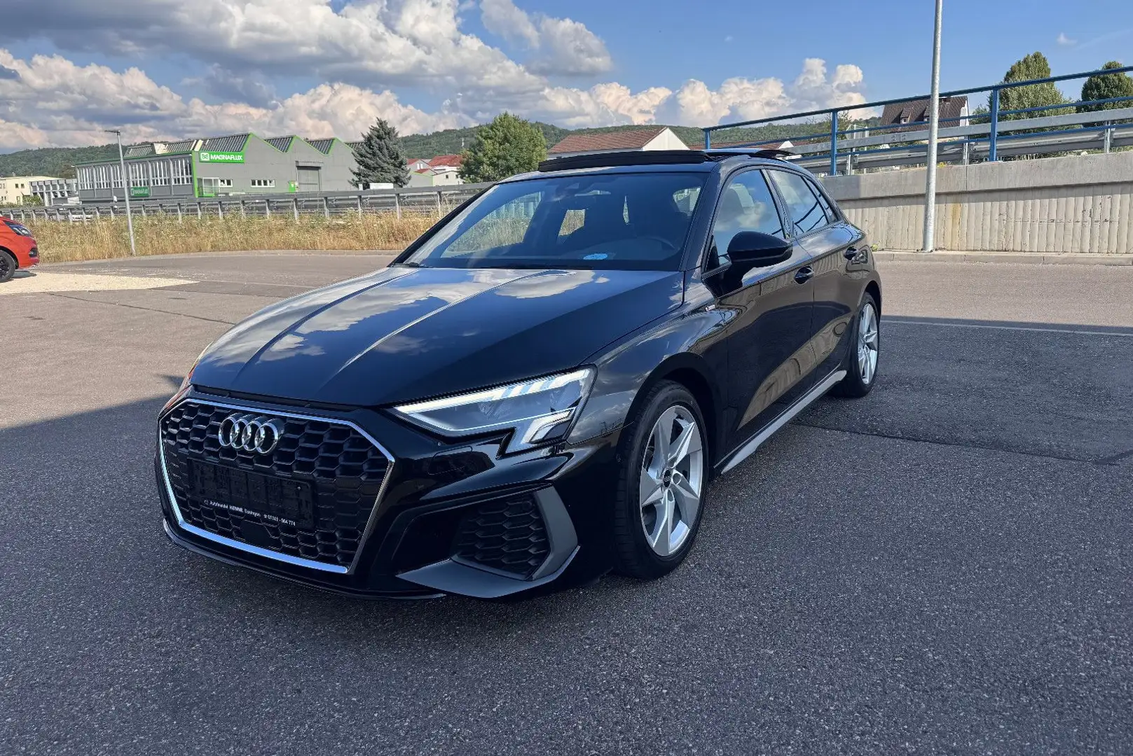 Audi A3 SB 35 TDI S line Pano Nav Matrix Cam ACC Alca Schwarz - 1