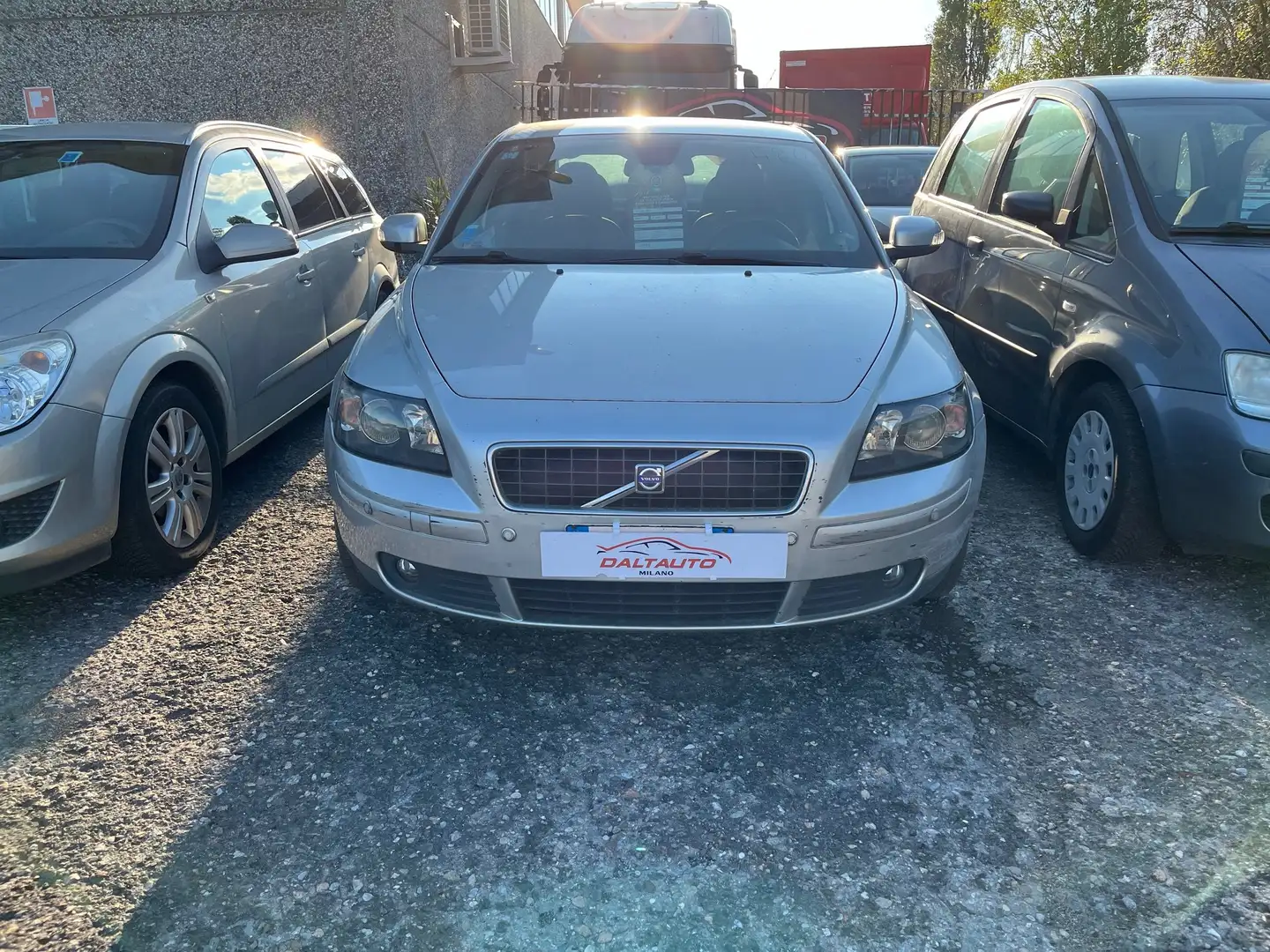 Volvo S40 2.0d Summum Gris - 2