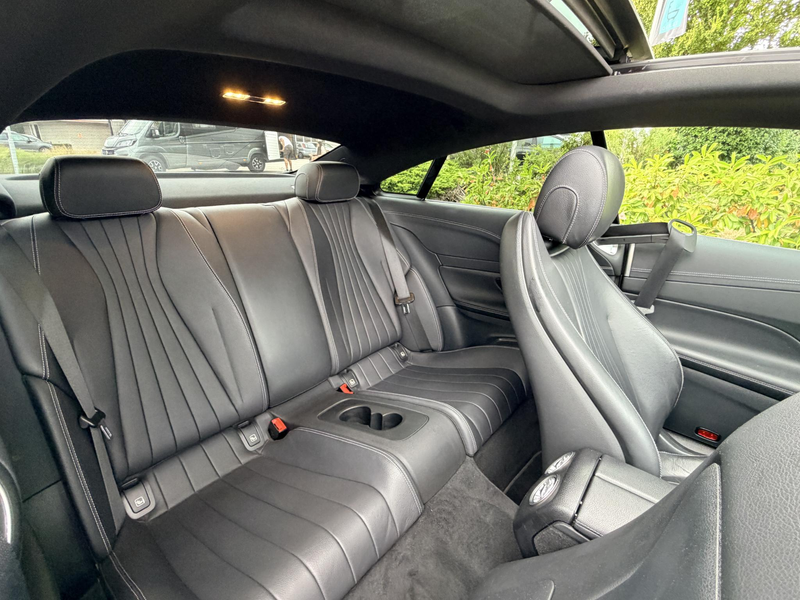 Mercedes-Benz E 200 Coupé AMG Automaat 197PK Pano•Nappa-Leder — photo 28