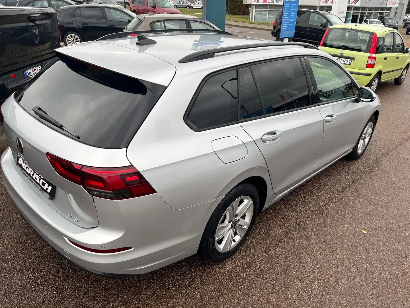 Volkswagen Golf VIII Variant eTSI mit LED+KAMERA+AHK+ACC Zilver - 2