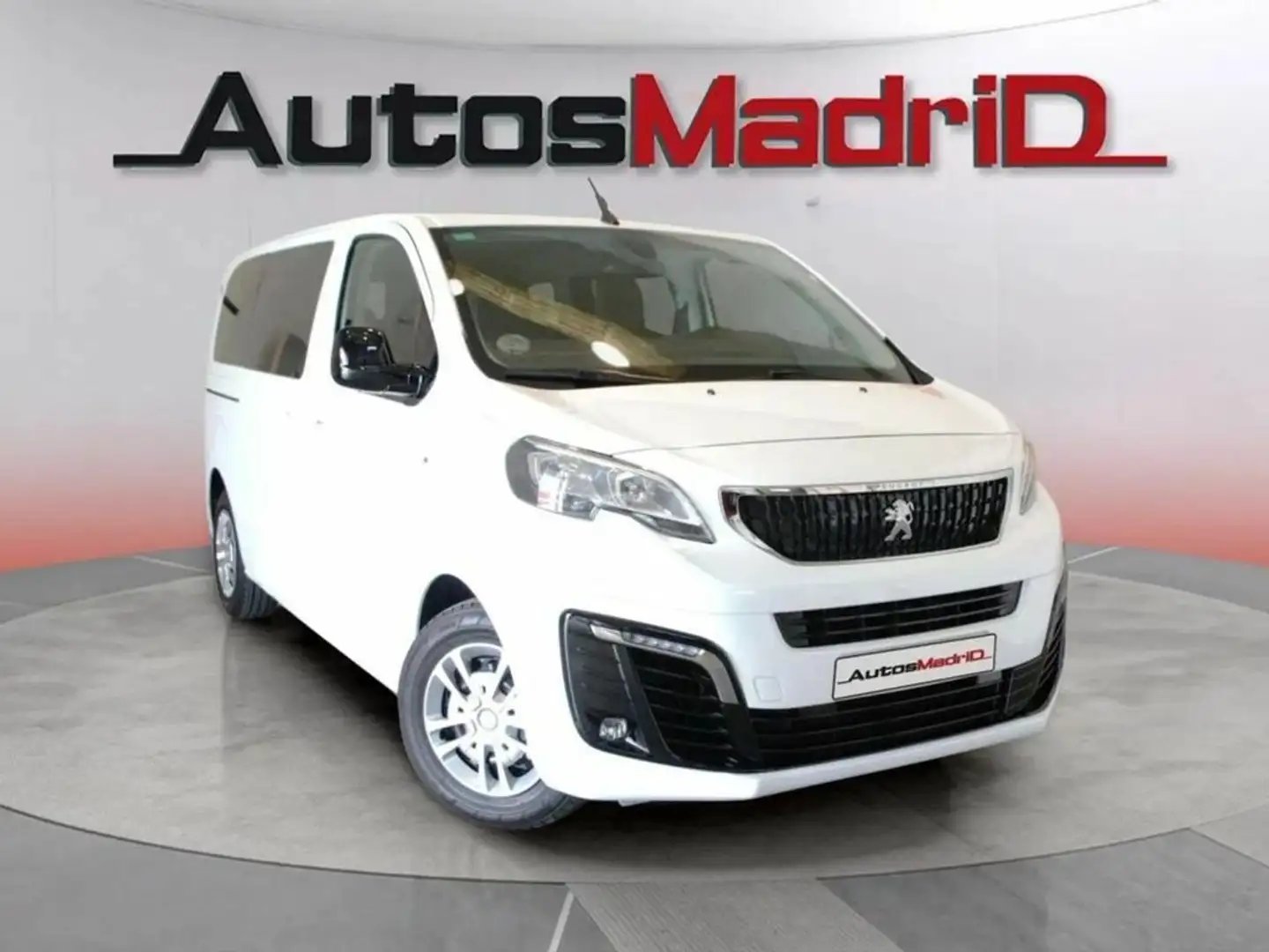 Peugeot Traveller 1.5BlueHDI Business Long 120 Grijs - 1