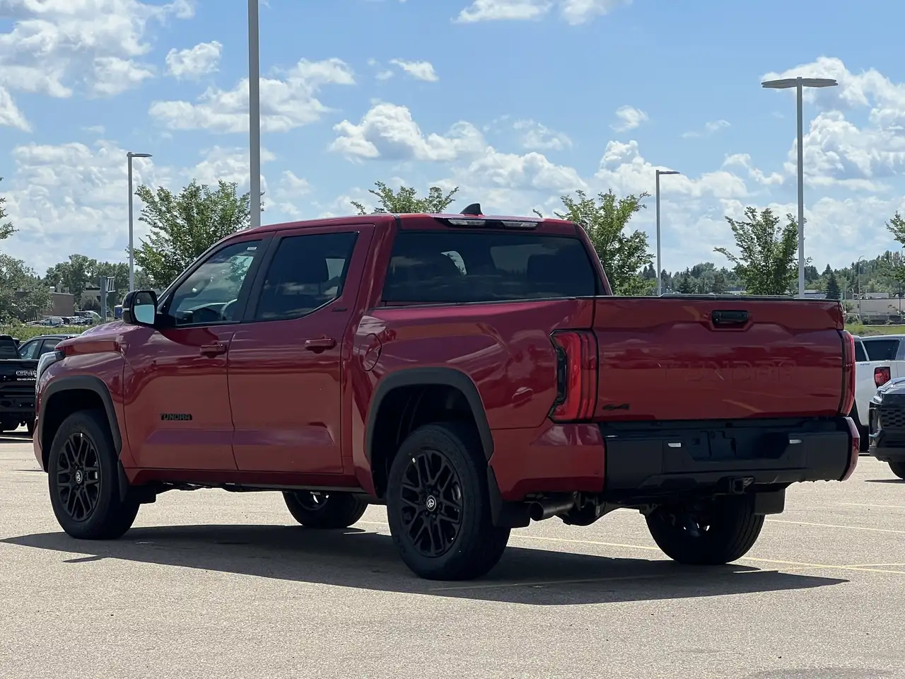 Toyota Tundra снимка Toyota Tundra