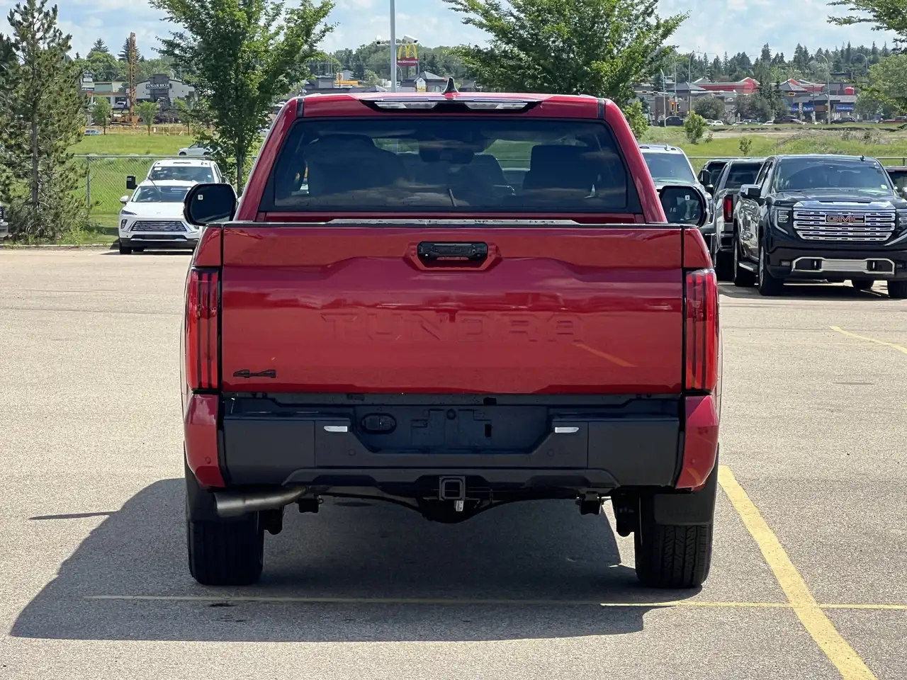 Toyota Tundra снимка Toyota Tundra