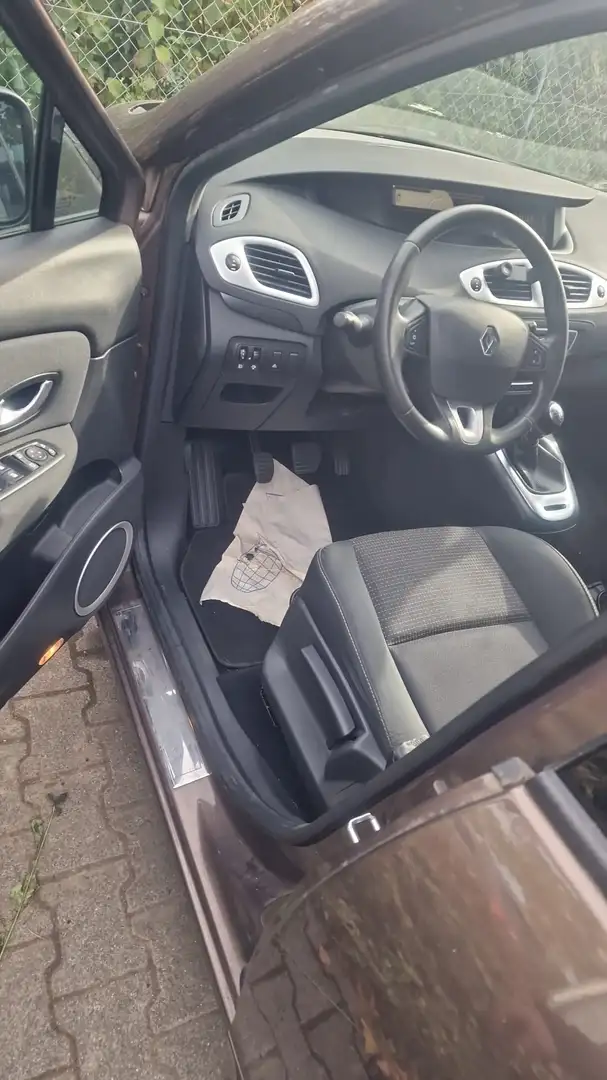 Renault Scenic 1.6 16V 110 E85 Dynamique - 2