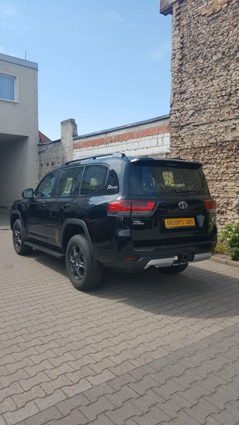 Toyota Land Cruiser 300 GAZOO Racing+SPORT+NEU+415HP+TwinTurbo+7s — photo 4