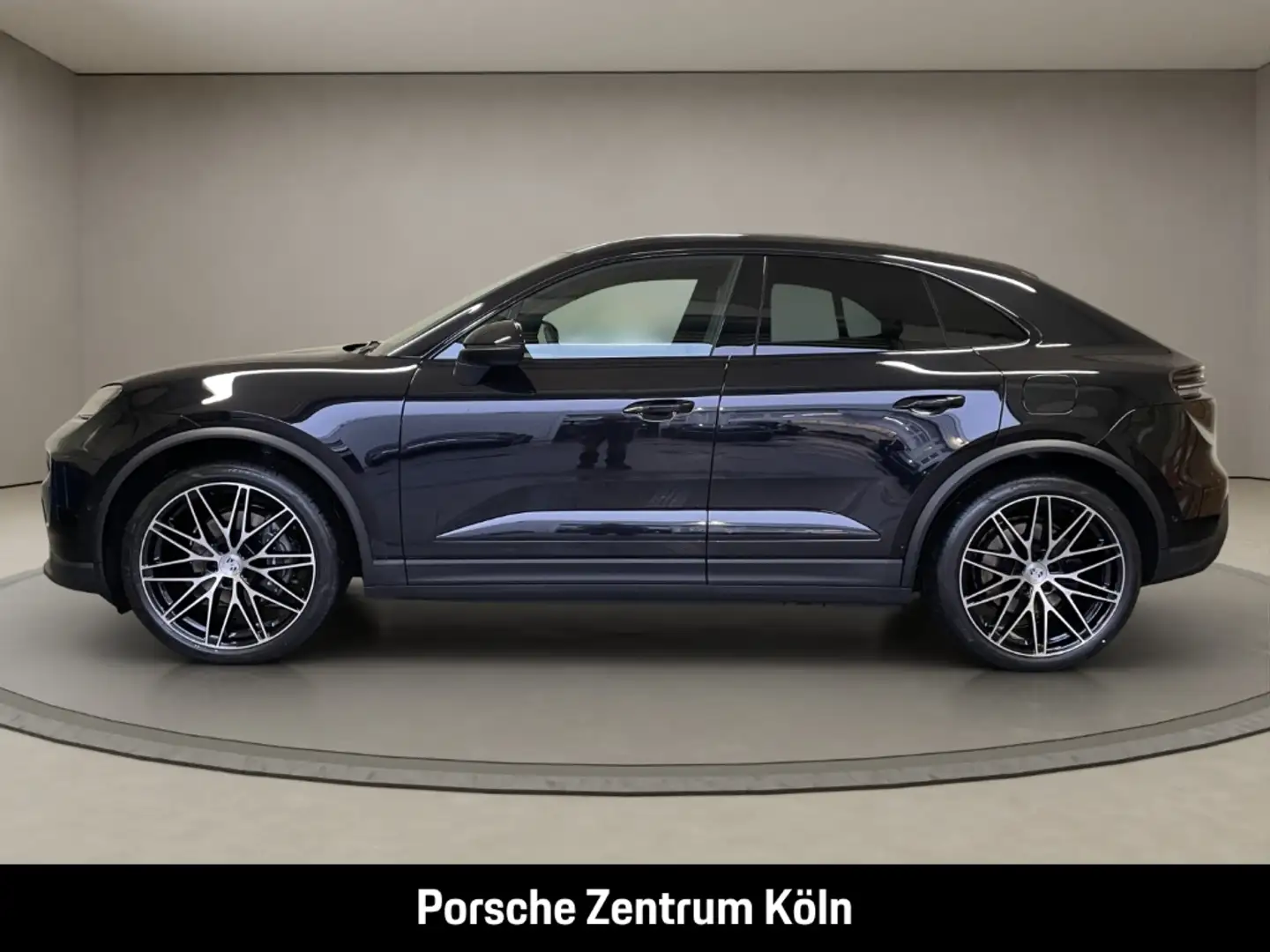 Porsche Macan 4 Electric Abstandstempomat LED-Matrix BOSE Schwarz - 2