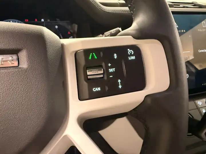 Land Rover Defender 110 2.0 Si4 PHEV AWD Auto S 2025, foto 16