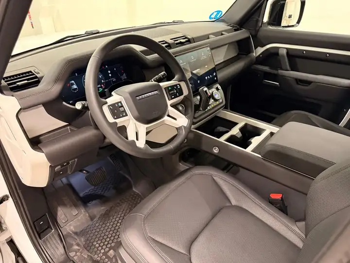 Land Rover Defender 110 2.0 Si4 PHEV AWD Auto S 2025, foto 9
