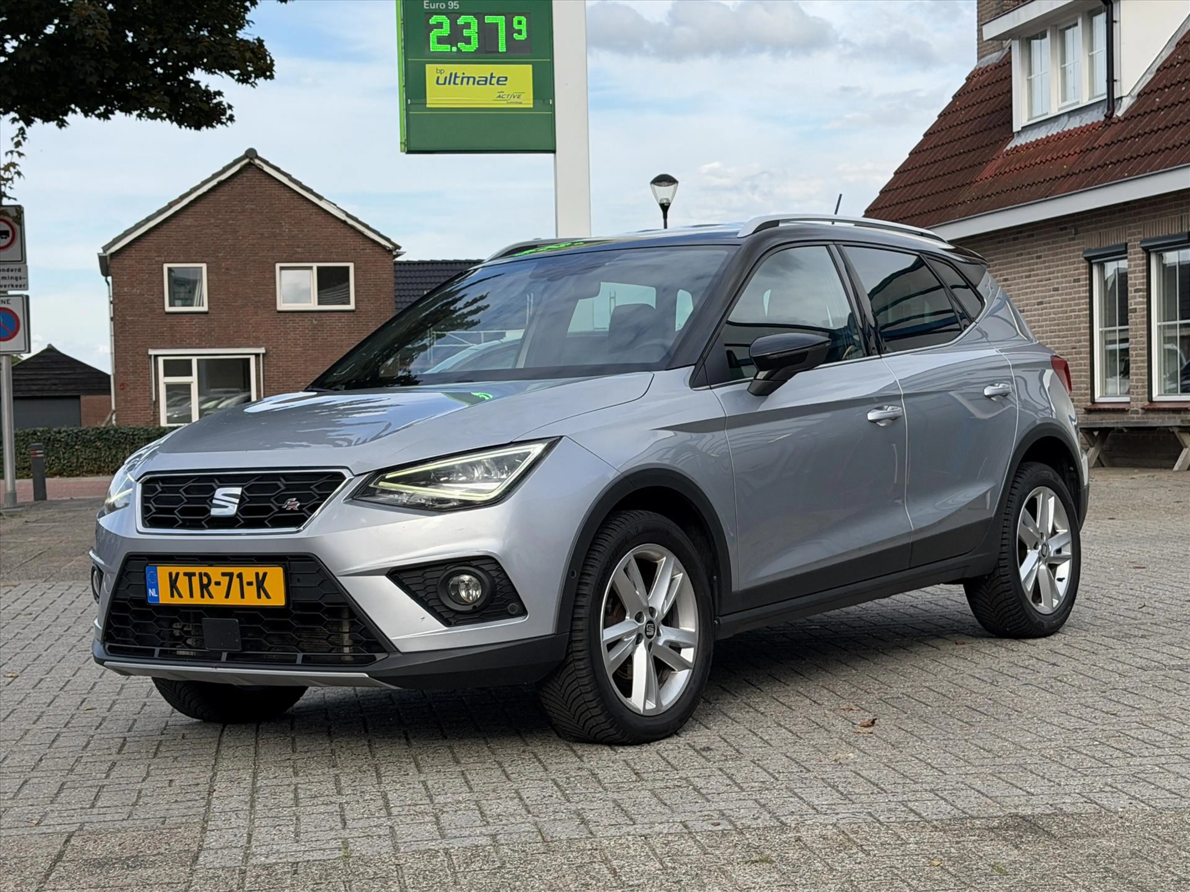 SEAT Arona 1.0 TSI FR uitvoering / Virtual Cockpit / Cruise / — photo 3