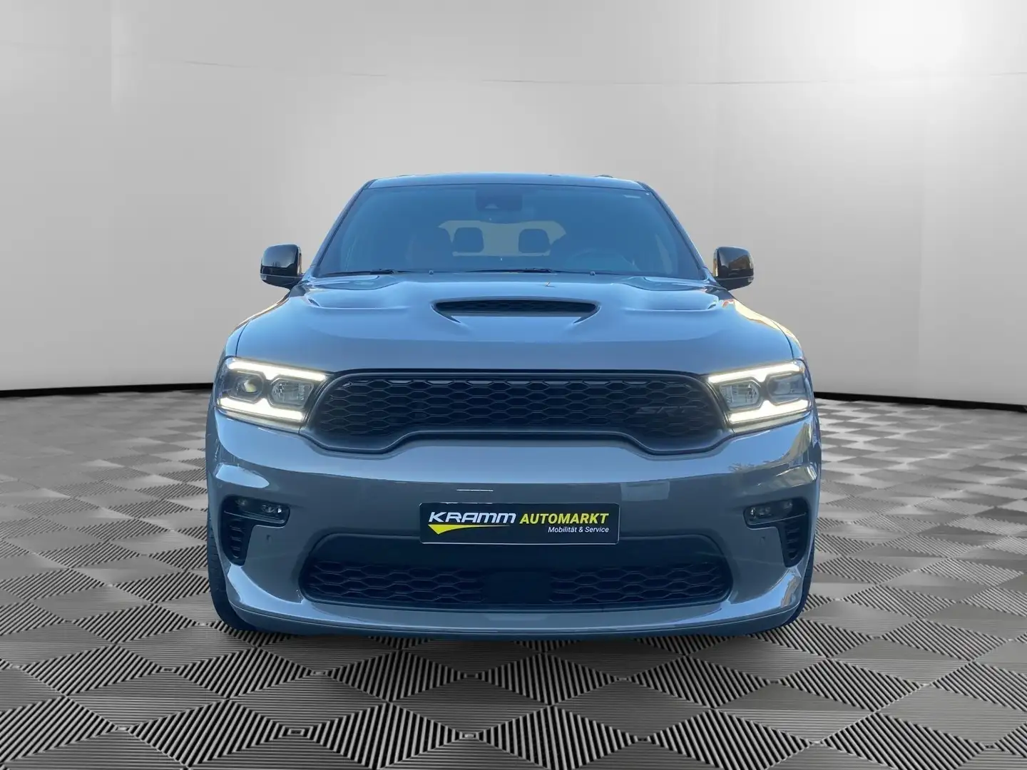 Dodge Durango SRT Black Premium LED AHK Winterp. BT Grau - 2