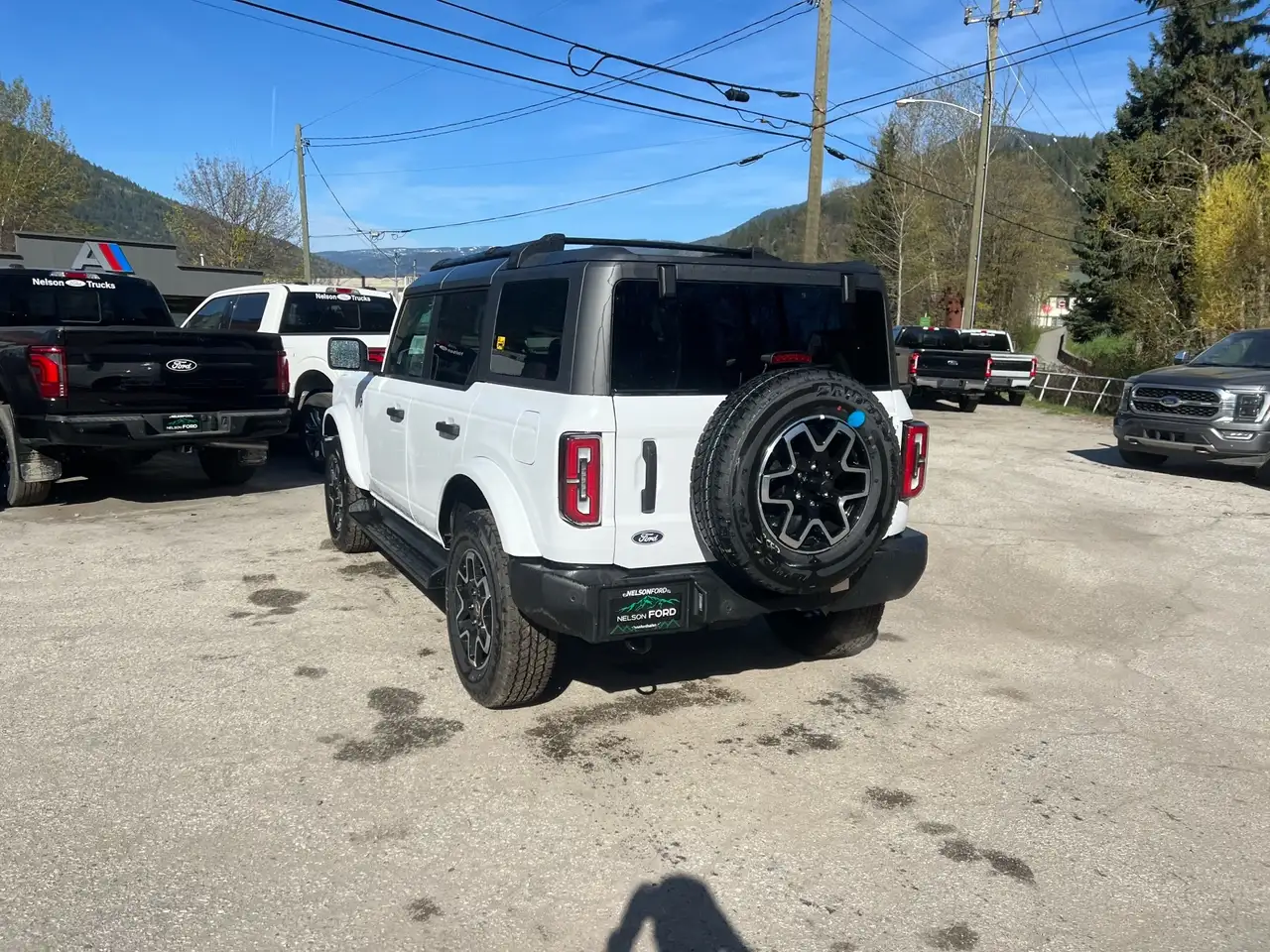Ford Bronco снимка Ford Bronco