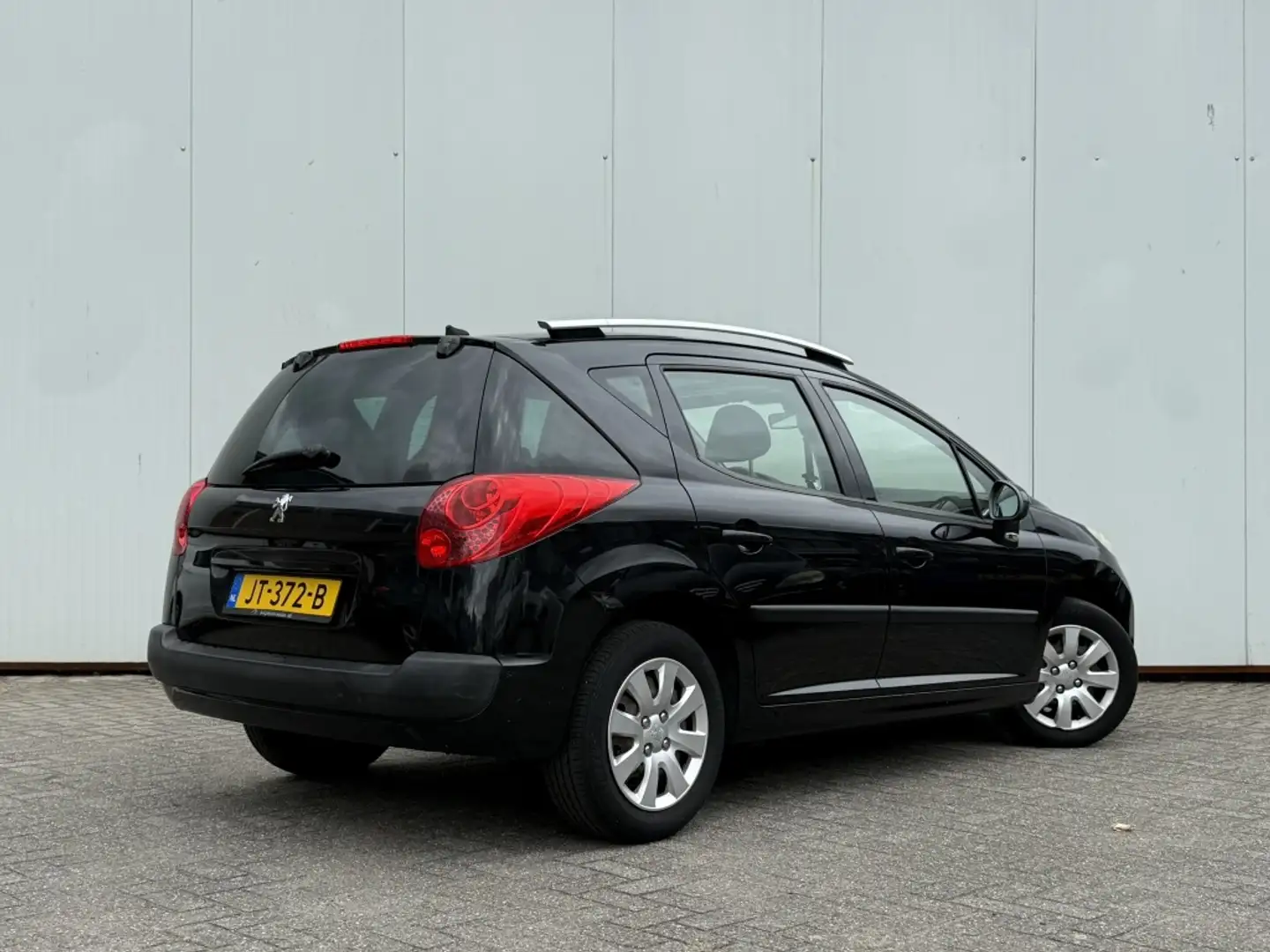 Peugeot 207 SW 1.4 VTi XS meeneemprijs Zwart - 2