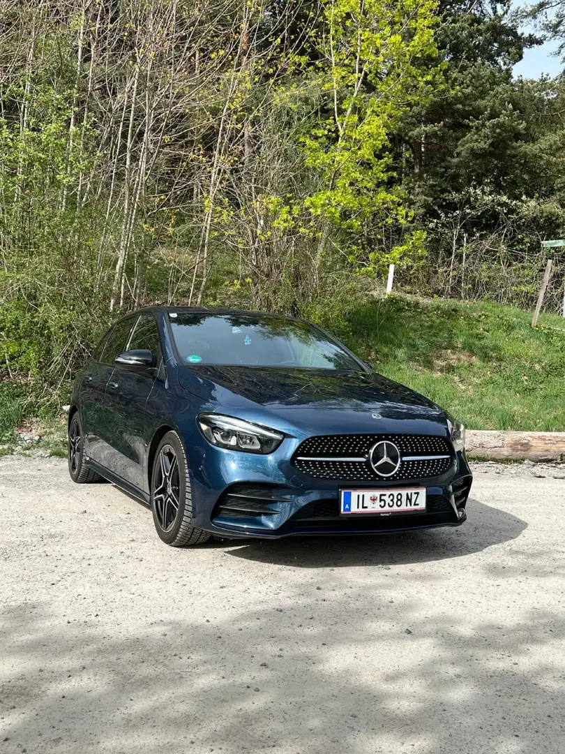 Mercedes-Benz B 180 Amg-Line Blau - 1