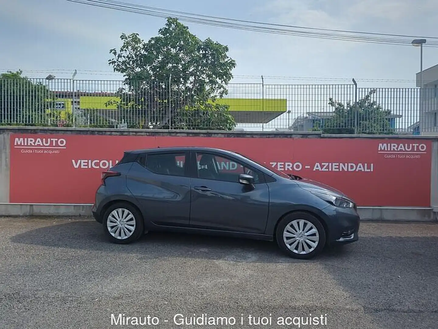 Nissan Micra 5ª serie Micra IG-T 92 GPL 5 porte Eco Acenta Grijs - 1