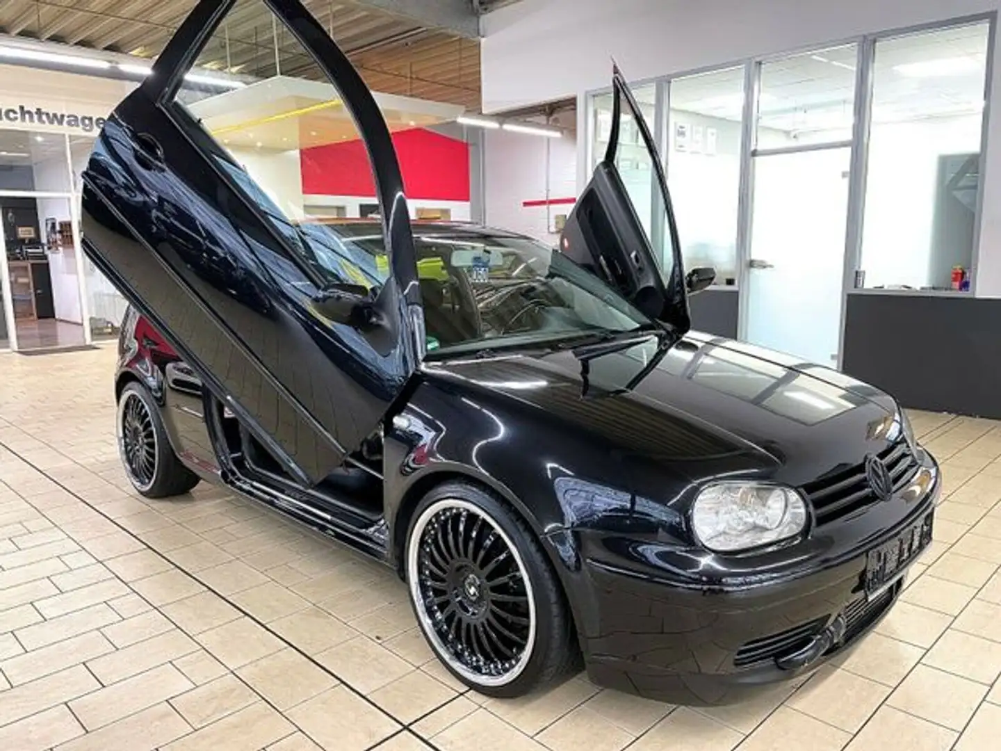 Volkswagen Golf GTI IV *EXCLUIVE+SUPER OPTIK+ca.420 PS* Czarny - 1