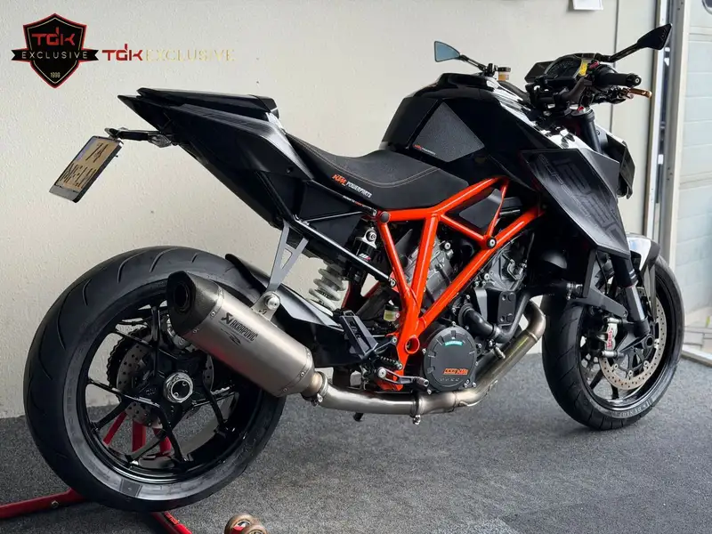 KTM 1290 Super Duke R - foto 3