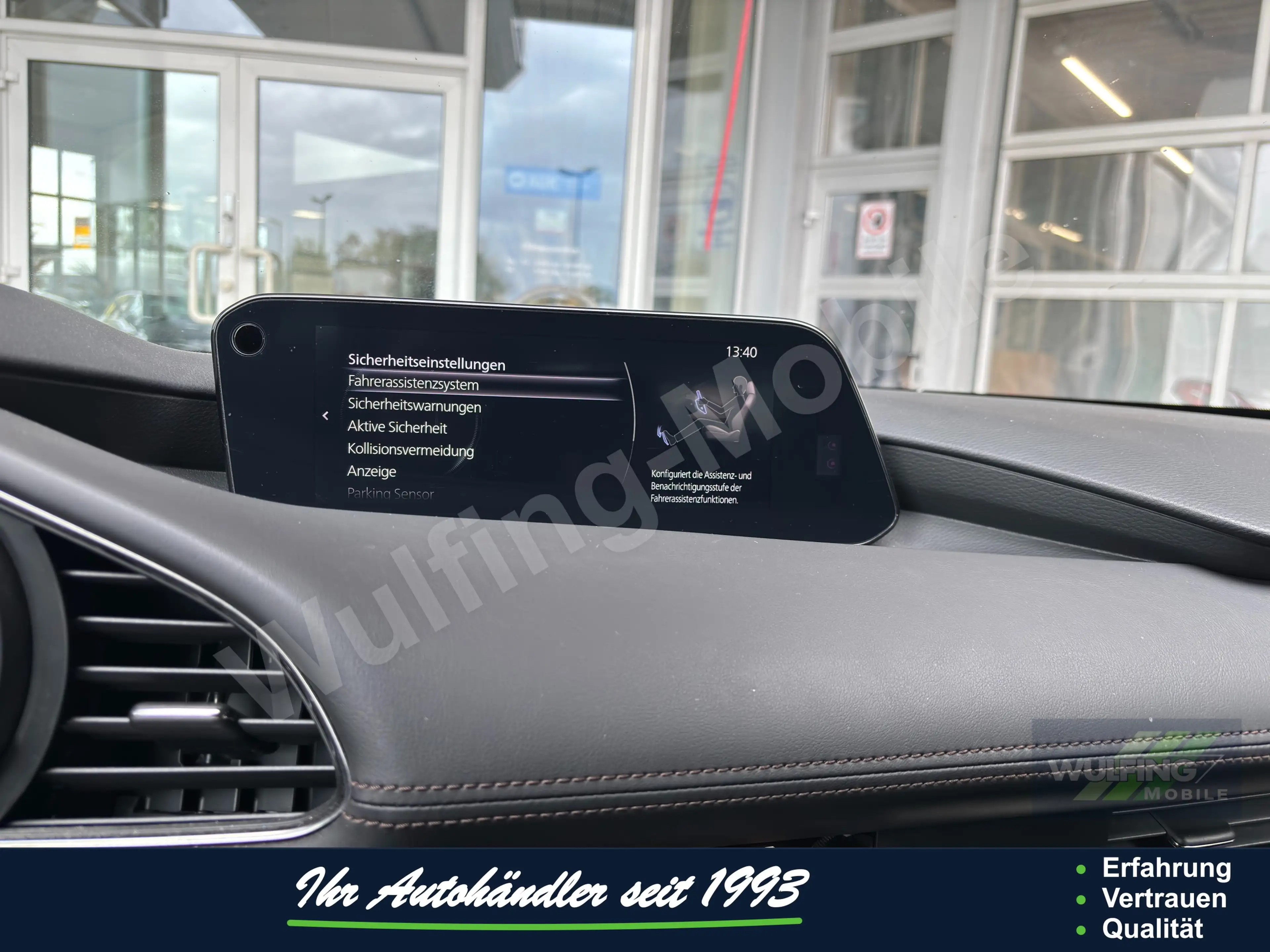 Mazda 3 SELECTION ACC TEMPO 360 KAM TOTWINKEL HEAD-UP — photo 22