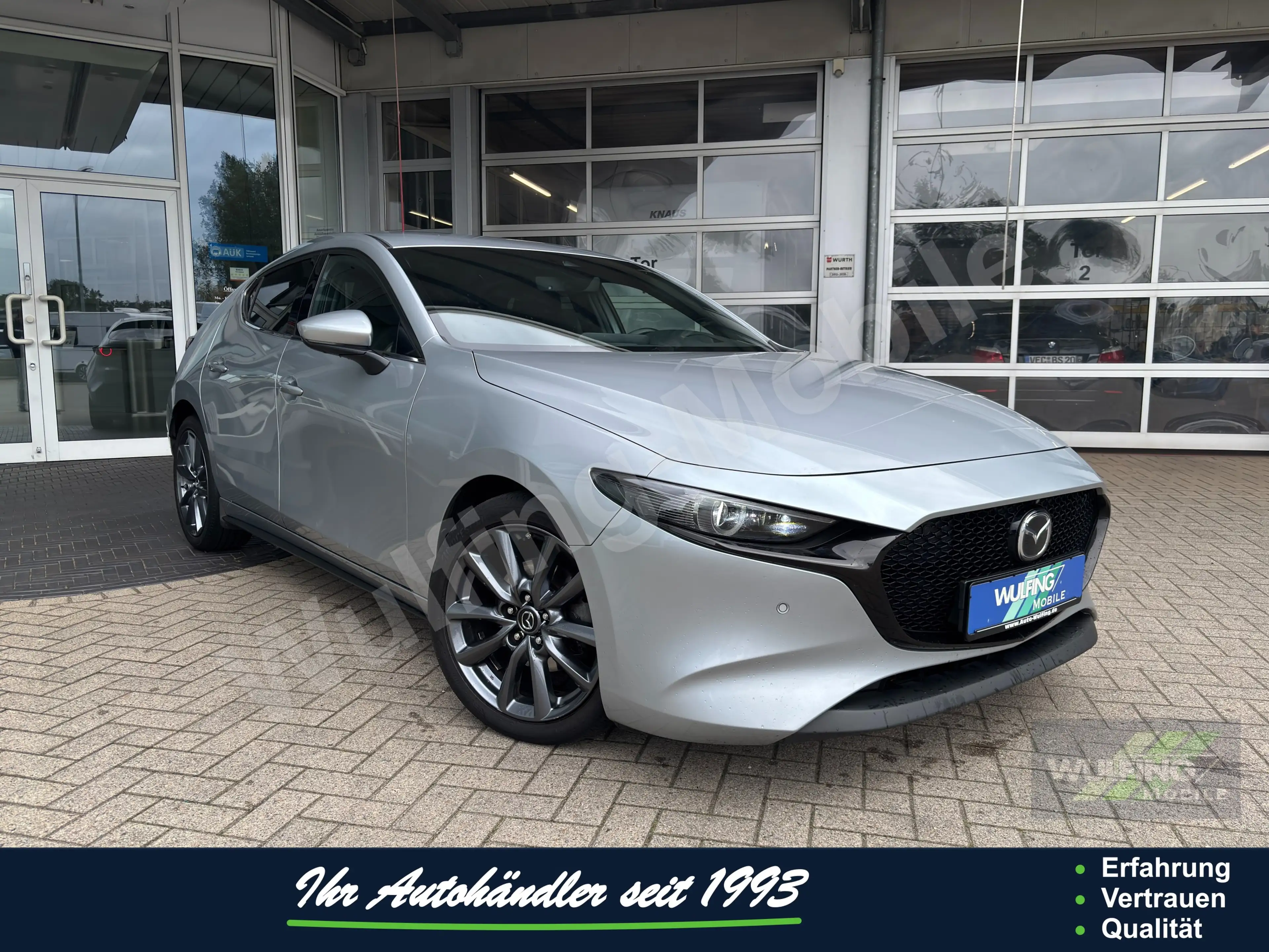 Mazda 3 SELECTION ACC TEMPO 360 KAM TOTWINKEL HEAD-UP — photo 3