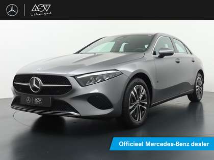 Mercedes-Benz A 250 e Star Edition | DAB+ Radio | Cruise Control | Voo
