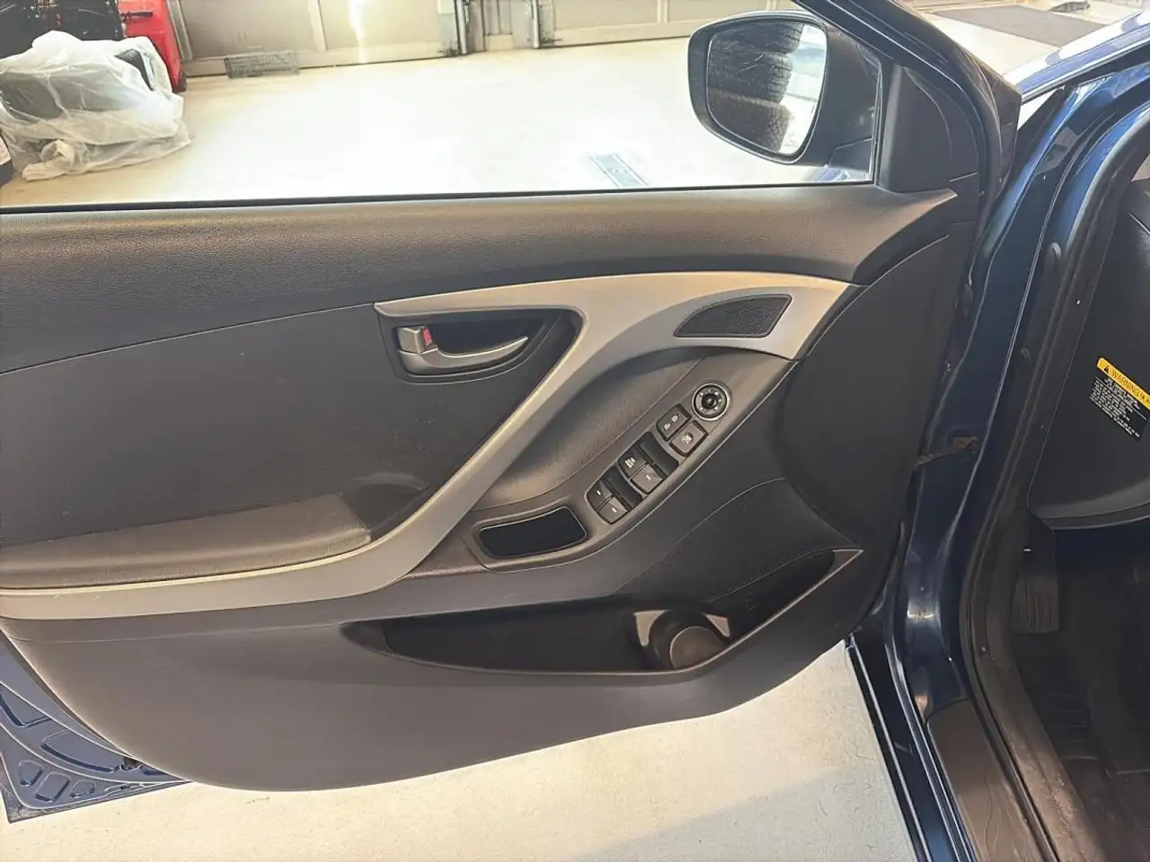 Hyundai ELANTRA снимка Hyundai ELANTRA