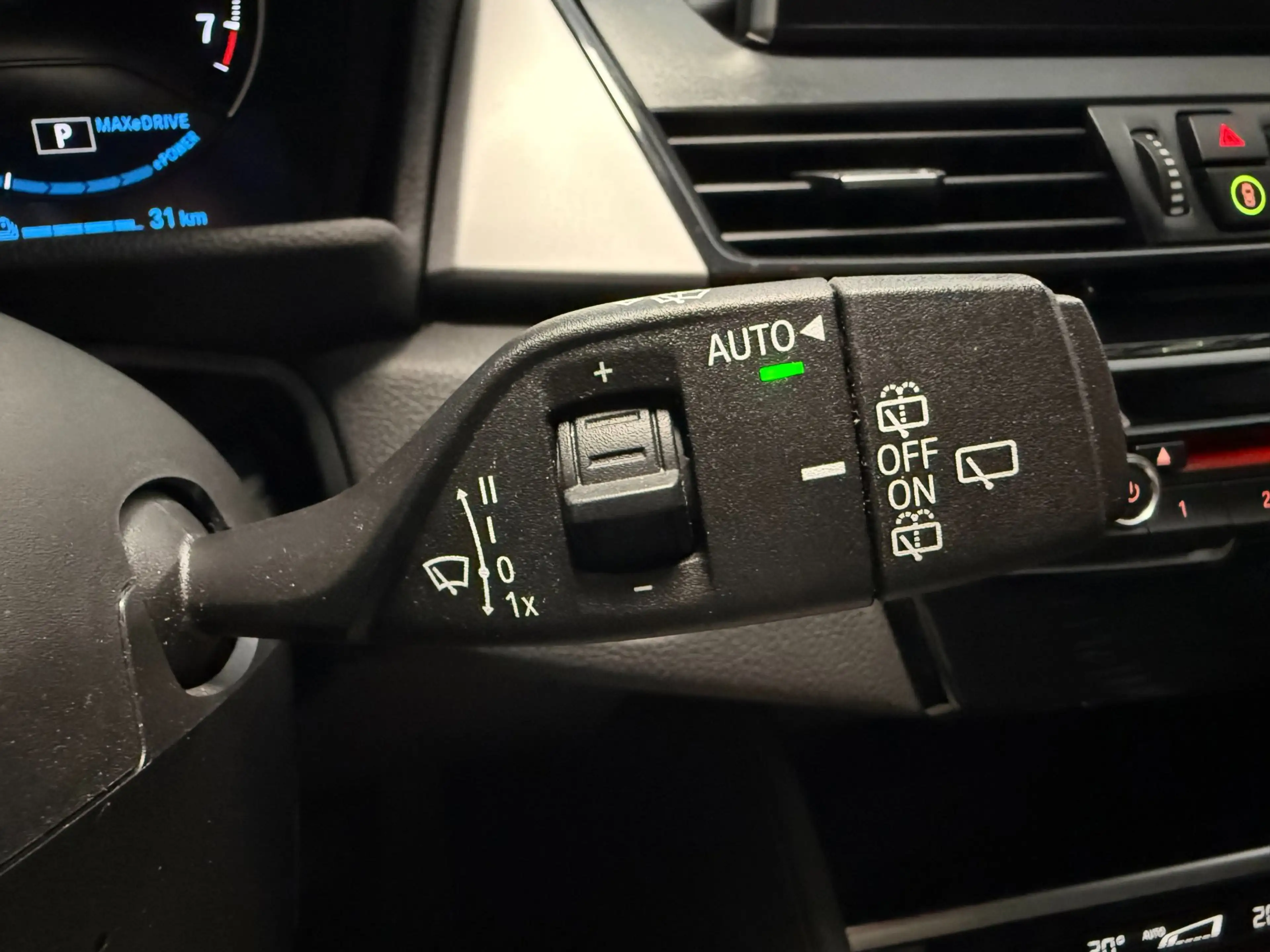 BMW 225 2-serie Active Tourer 225xe iPerformance High Exec — photo 18