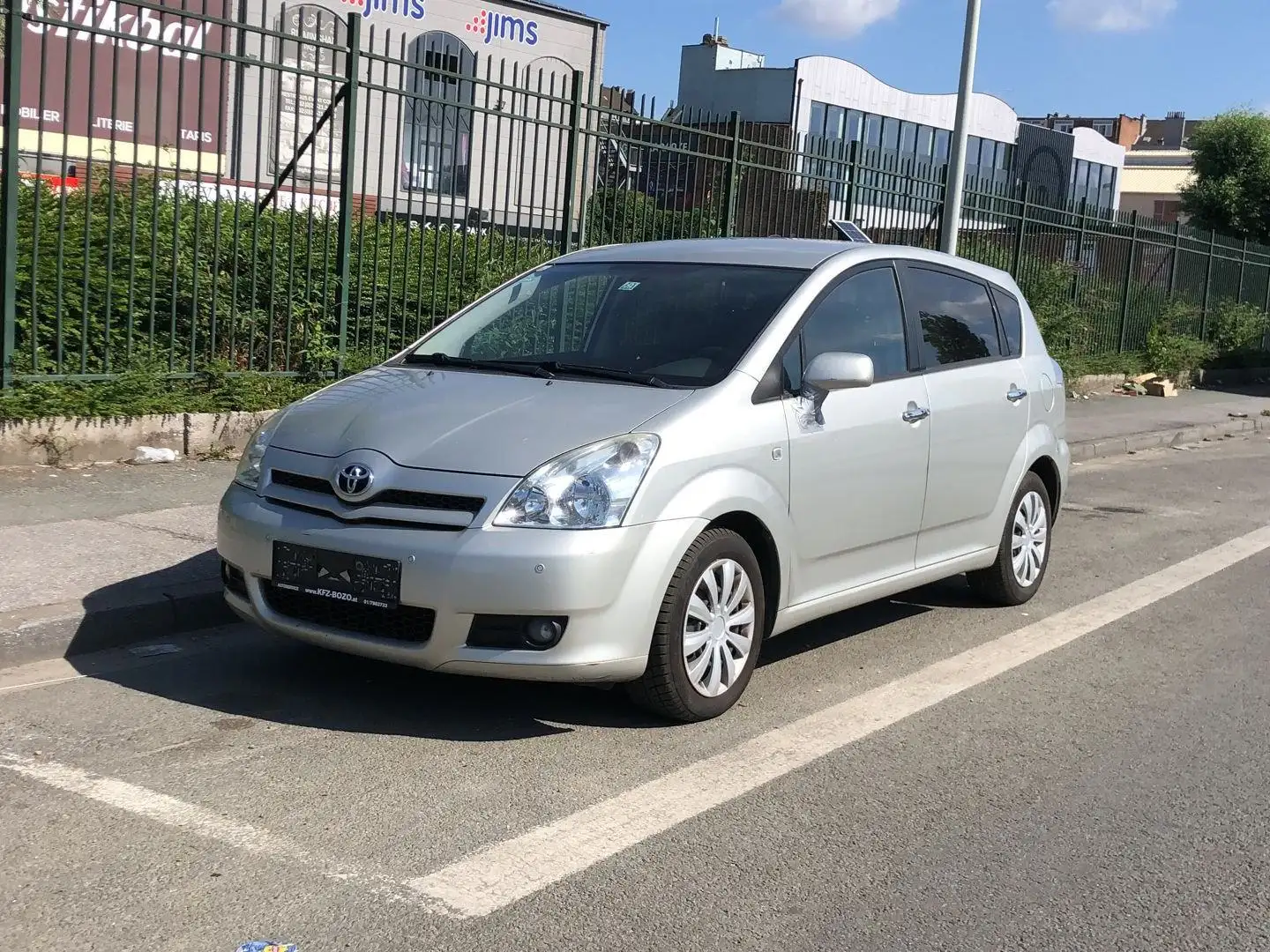 Toyota Corolla Verso 1.8i VVT-i 16v Linea Sol 7 PLACES Grey - 1
