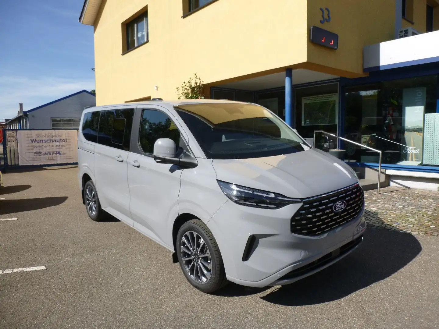 Ford Tourneo Custom L1 Titanium X LED Matrix B&O AHK Grau - 1