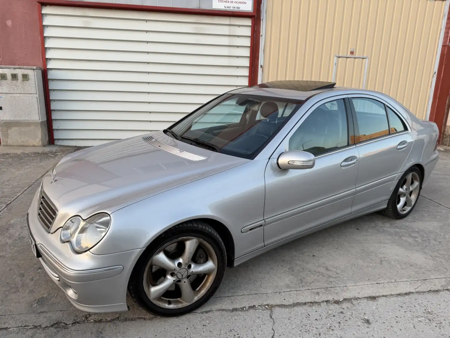 Mercedes-Benz C 220 CDI Avantgarde Gris - 1