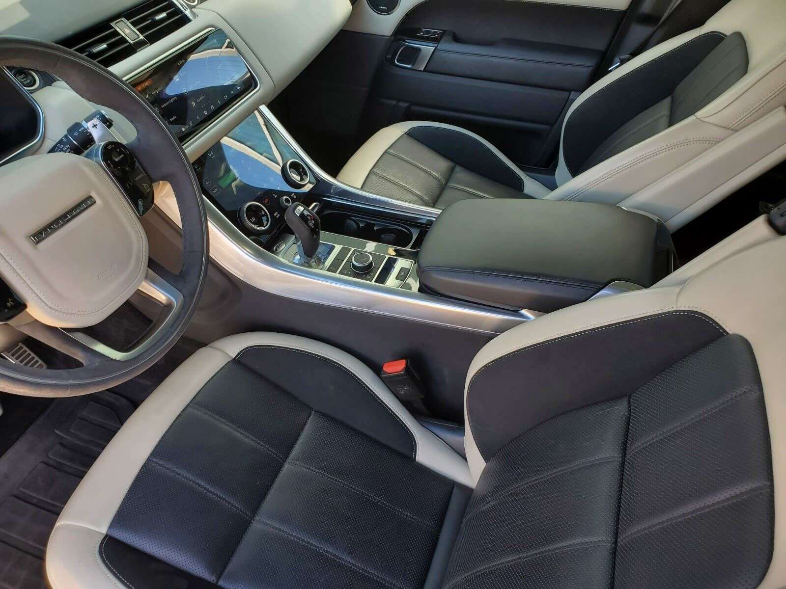 2022 Land Rover Range Rover Sport HST, LEATHER, PANO-ROOF, HEATED SEATS thumb 8