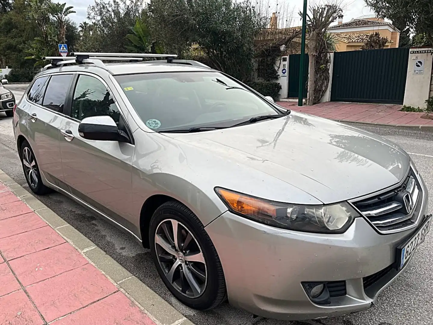 Honda Accord Tourer 2.2i-DTEC Luxury Gris - 2