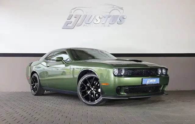Dodge Challenger 3.6 SXT/SHZ/TEMP/KAMERA/AMBIE/BTH/R20