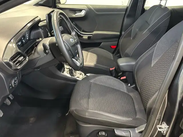 Ford Puma view 9