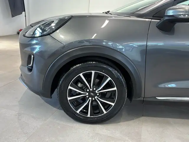 Ford Puma view 8