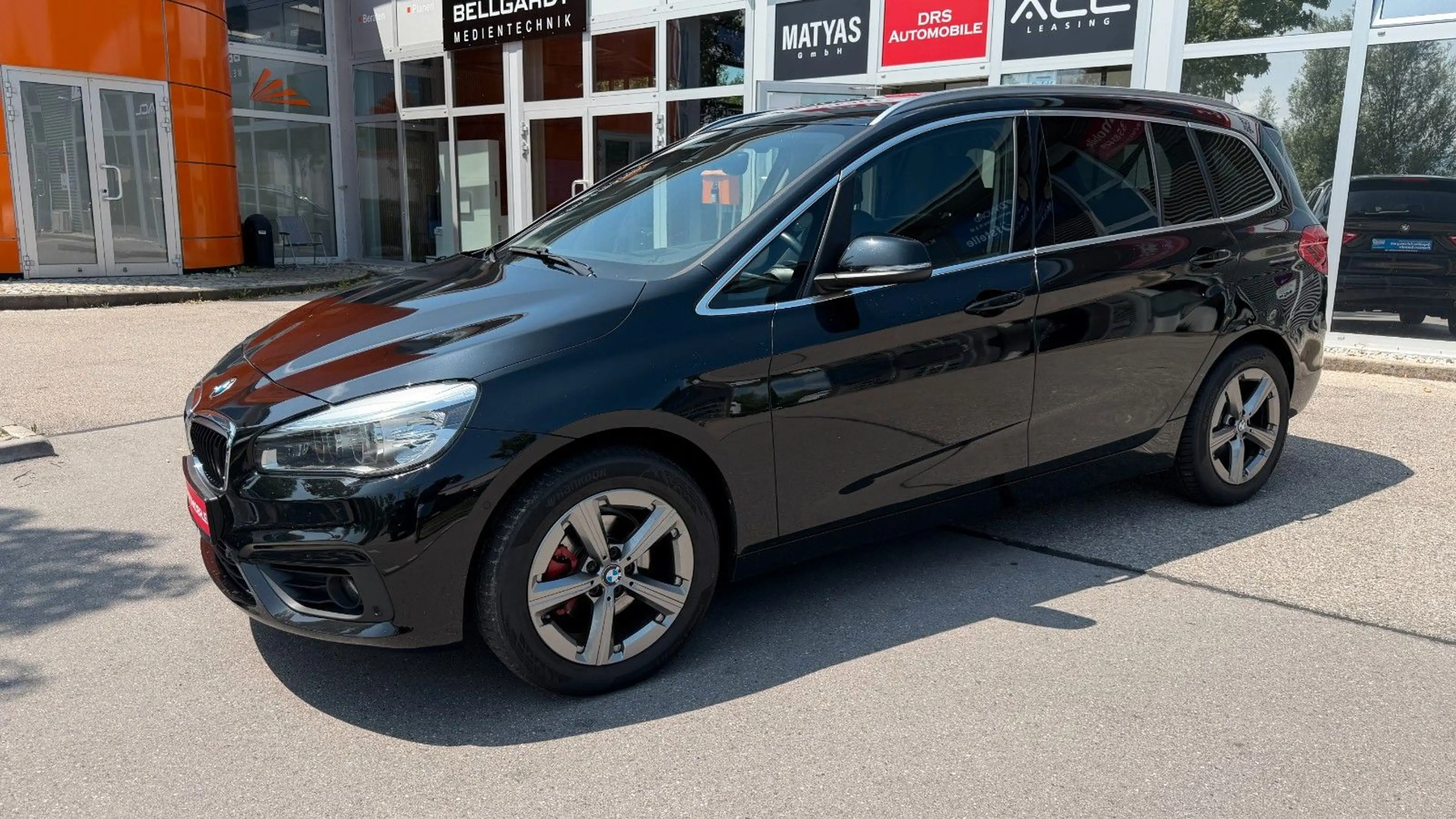 BMW 216 Advantage/Klimaaut/SHZ/LED — photo 2