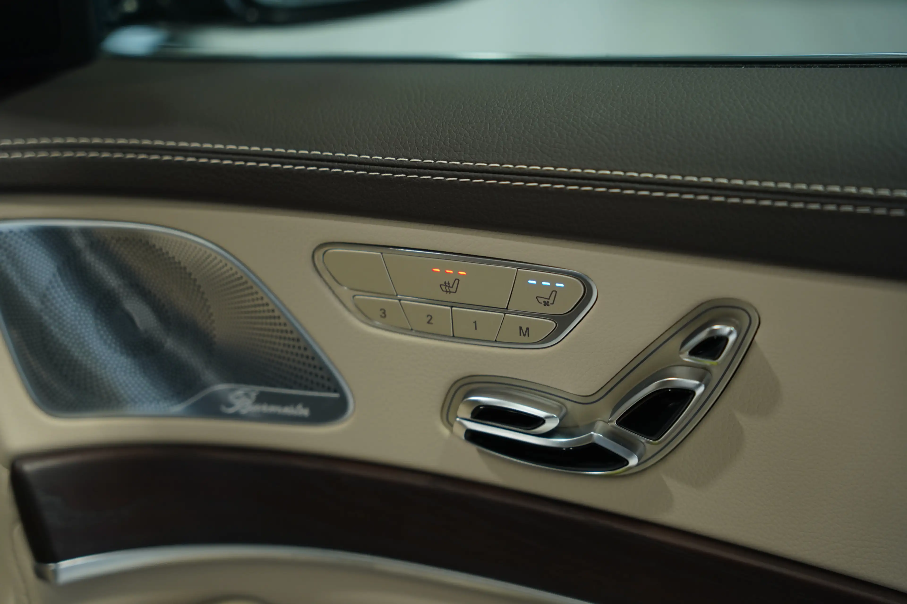 Mercedes-Benz S 400 d 4M Lang AMG Line *2.H *Fond TV *Pano * — photo 17