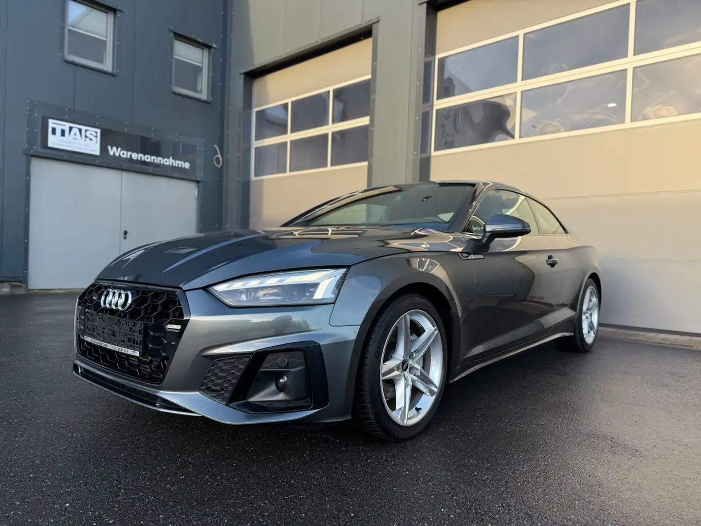 Audi A5 Coupe 40 TFSI quattro S line,Matrix,B&O,DAB Grau - 2