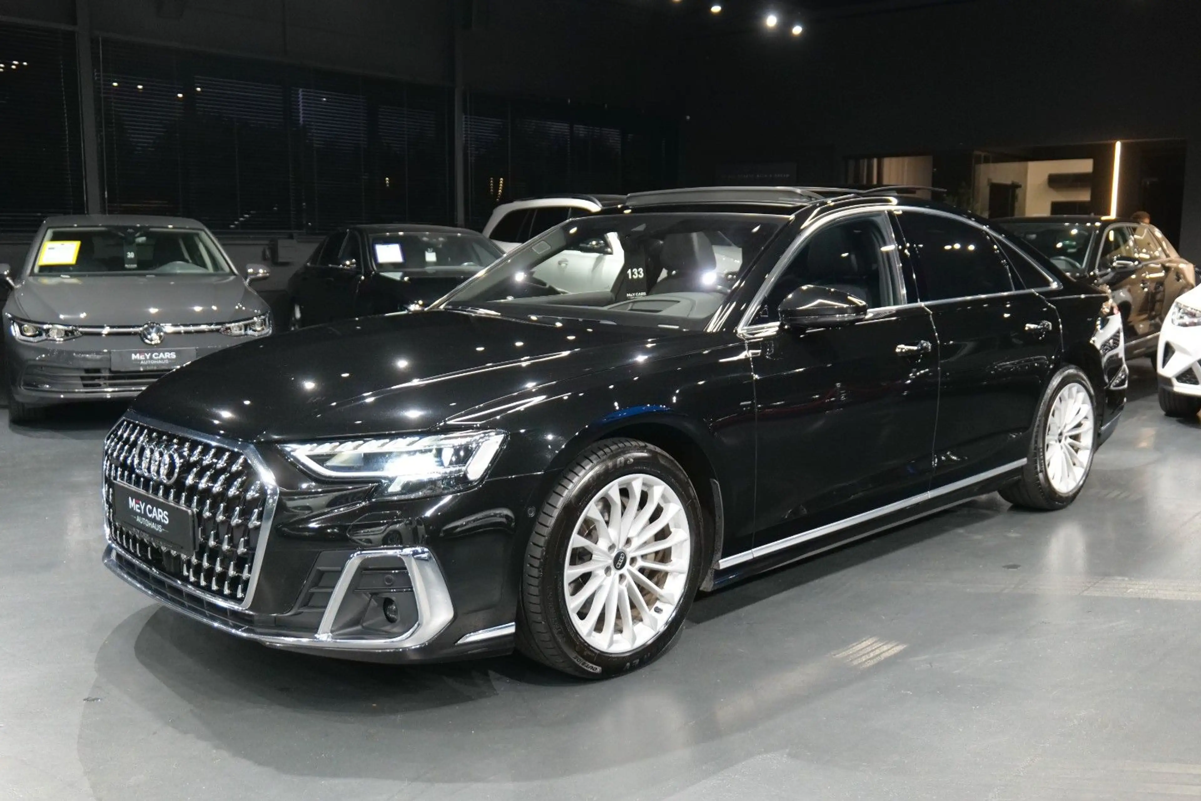 Audi A8 50 TDI quattro — photo 7
