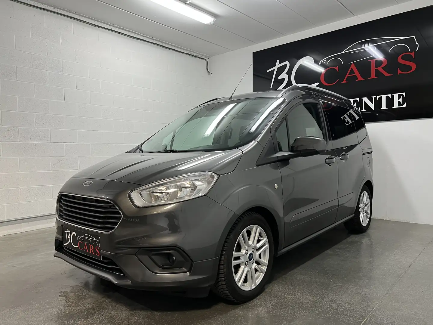 Ford Tourneo Courier 1.0 EcoBoost*GARANTIE*CLIM*CAR PLAY*JANTE* - 1